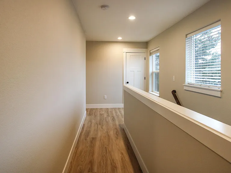 3221 Pheasant Ave SE — Photo 13