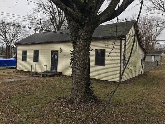 2nd image of 135 Cheatham St
