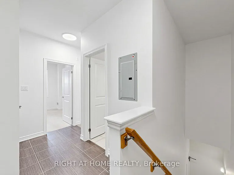 2333 Sawgrass Dr #205 — Photo 4