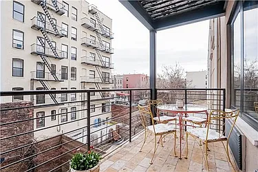Sold by Avenue Sotheby's International Realty