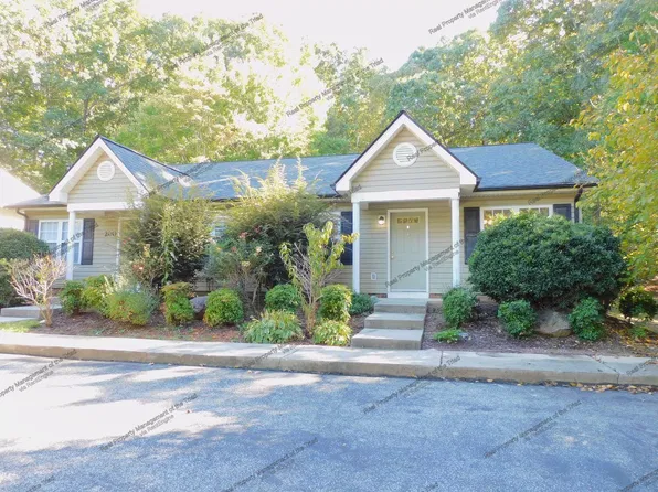 200 Idlewild Dr #B, Randleman, NC 27317