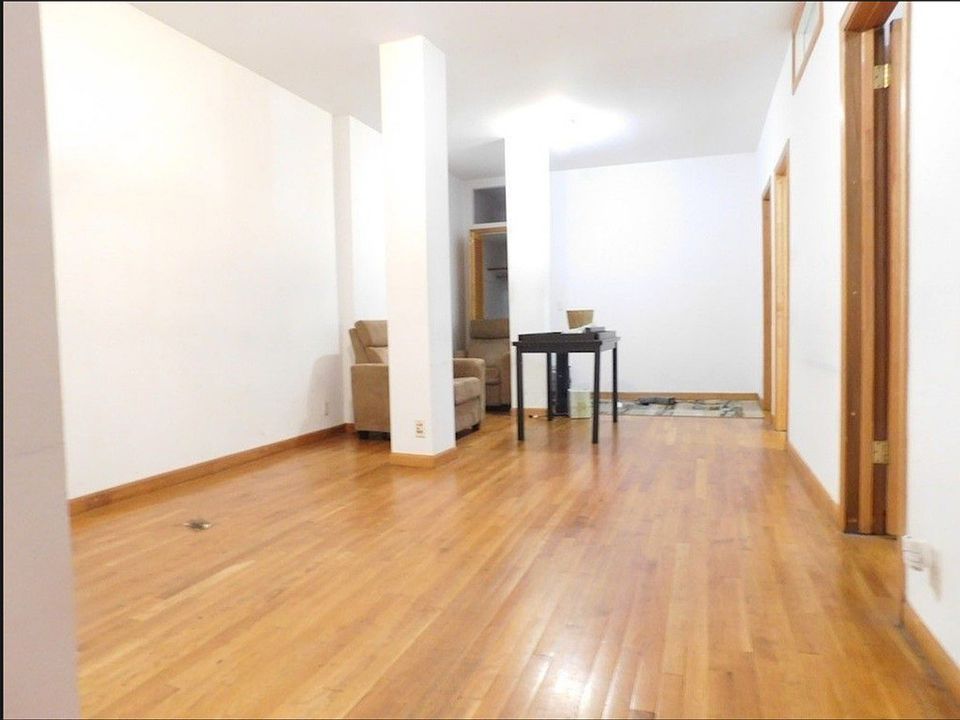 1st image of 457 W 46th St #1AA