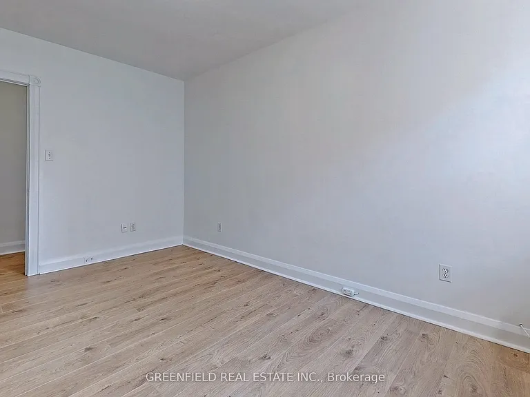 1747 Bayview Ave #UPPER — Photo 15
