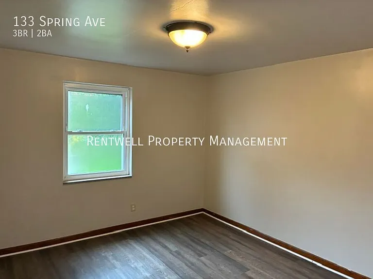 133 Spring Ave — Photo 13