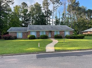 116 Dunbrook Dr, Starkville, MS 39759