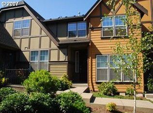 787 NE 70th Ave, Hillsboro, OR 97124