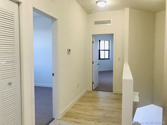 4th image of 15500 SW 136th St #6-210