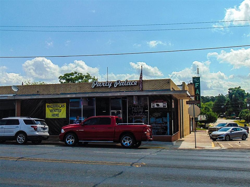 1st image of 500 N Washington Ave