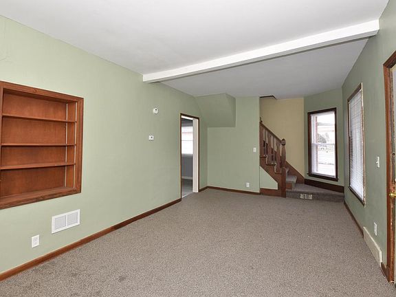 4th image of 3209 Charles STREET
