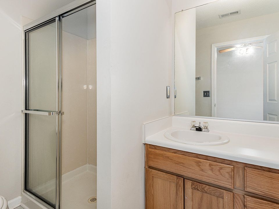 1st image of 10947 Pendragon Pl