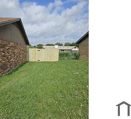 2109 Schwertner Dr — Photo 5