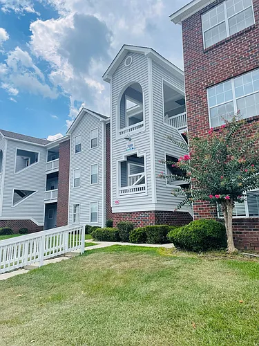 300 Waterdown Dr #11 Photo 1