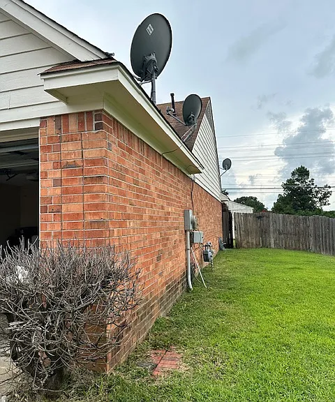 7787 Parkview Cir W — Photo 16