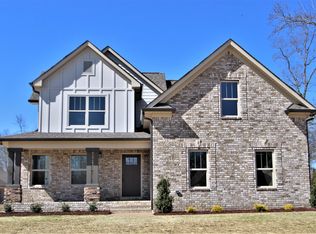 133 Autumn Creek Dr #77, Lebanon, TN 37087
