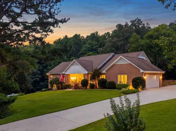 497 Cobblestone Creek Rd NW, Cleveland, TN 37312