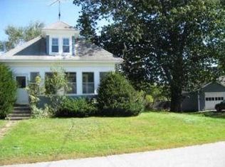 119 Cross St, Pittsfield, ME 04967