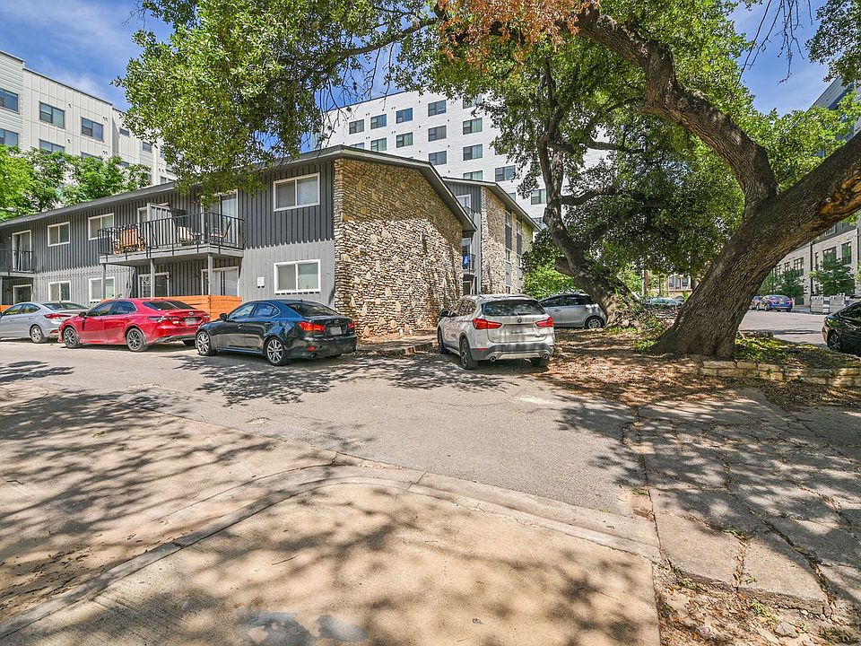 Longhorn at 25th Apartment Rentals with Virtual tours Austin, TX Zillow