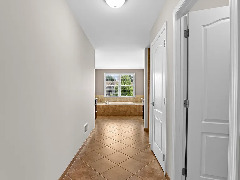 24303 Saybrook Ct — Photo 24