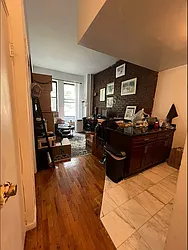 32 West 83rd Street