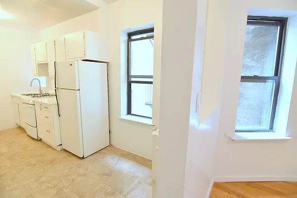 Rented by Manhattan Spaces | media 31