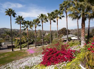 2357 Lone Oak Ln, Vista, CA 92084