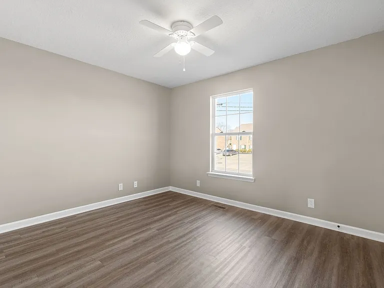 3847 Jockey Dr — Photo 15