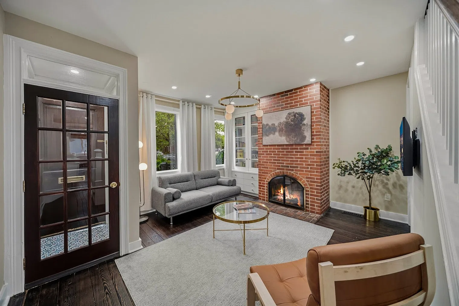 2 bed, 1.5 bath, $6,038 — Photo 1