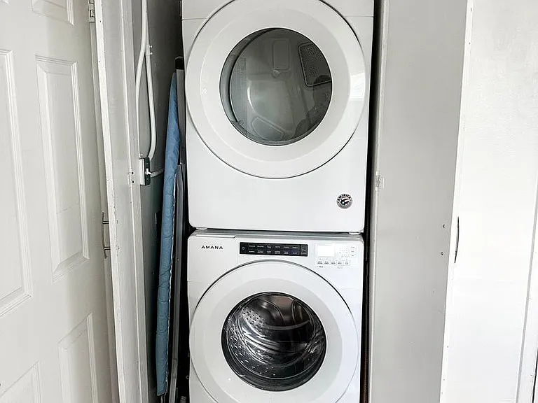 517 N 900 W — Photo 18