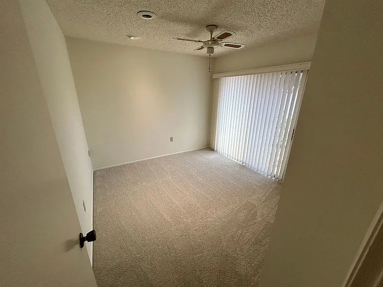 1429 Dogwood Dr — Photo 11
