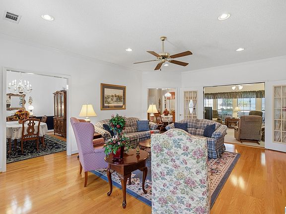 4th image of 1401 Northgate Dr