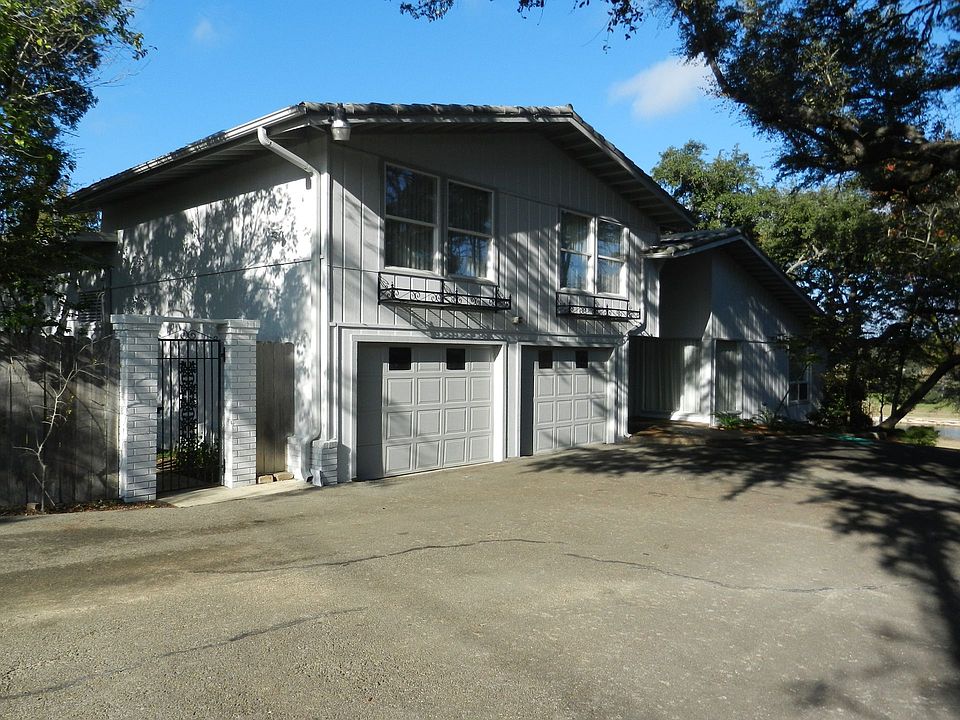 1st image of 801 Park Dr