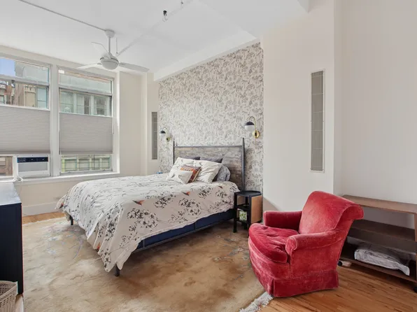 12 West 17th Street image 9 of 11