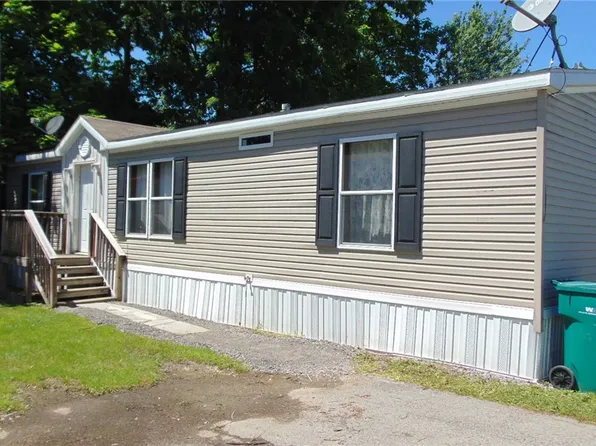 3260 State Route 364, Canandaigua, NY 14424