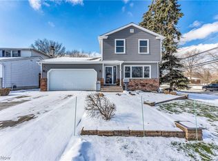 1100 Iroquois Ave, Mayfield Heights, OH 44124