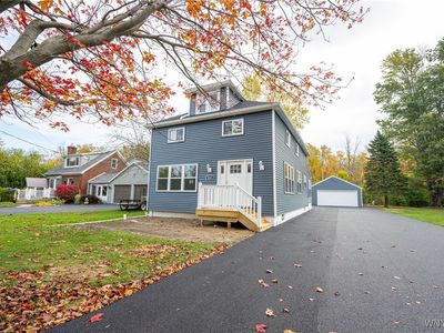 5683 Dover Rd, Lake View, NY, 14085