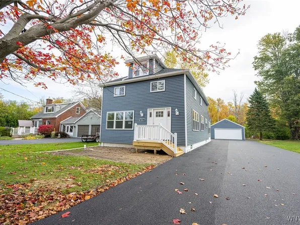 5683 Dover Rd, Lake View, NY 14085