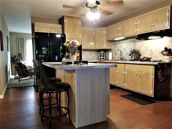 5th image of 3525 Ireland Dr