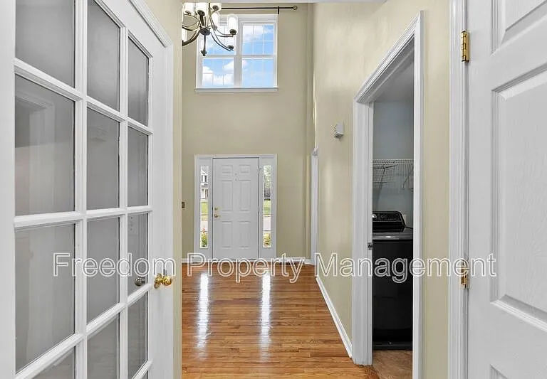 9140 Worthington Dr — Photo 27