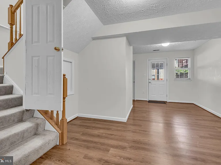 8336 Finchleigh St — Photo 15