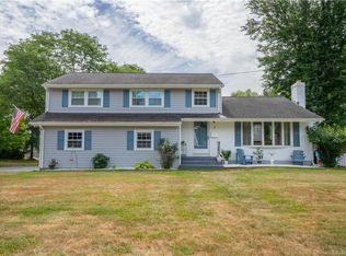 7 Jonathan Cir, Windsor, CT 06095
