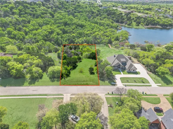 2732 Wood Lake Dr, Cedar Hill, TX 75104