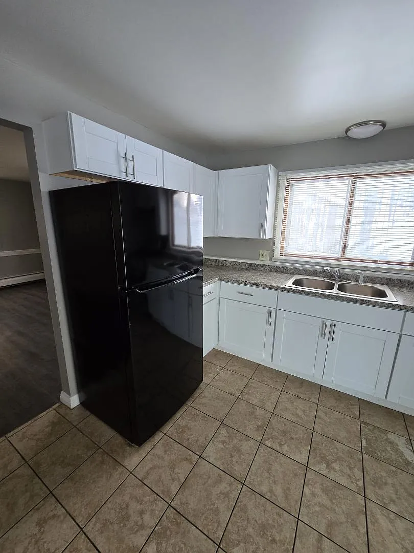 Unit Photo - 5784 Eastern Ave SE #5784