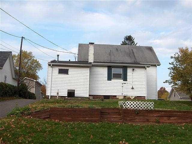 2nd image of 519 N Wood St