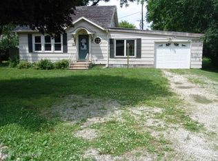 105 South St, Ostrander, MN 55961