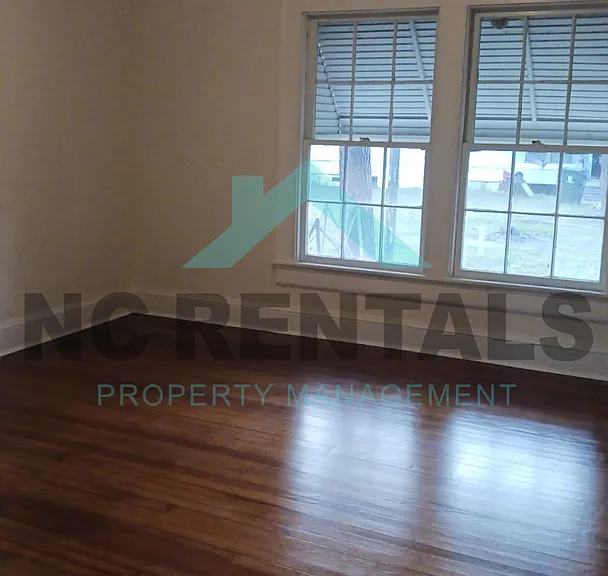 307 N Parker St #305 — Photo 11