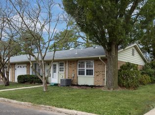 74 Cambridge Cir #A, Manchester, NJ 08759