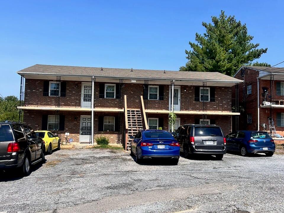 1st image of 2126 Carvin St NE