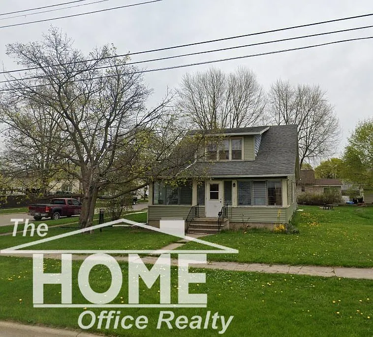 301 Oakwood Ave photo 1