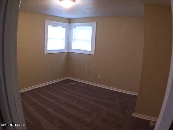 5th image of 4606 Suray Ave