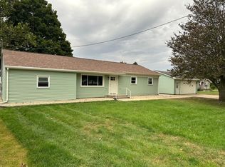123 W 4th St, Gibson City, IL 60936